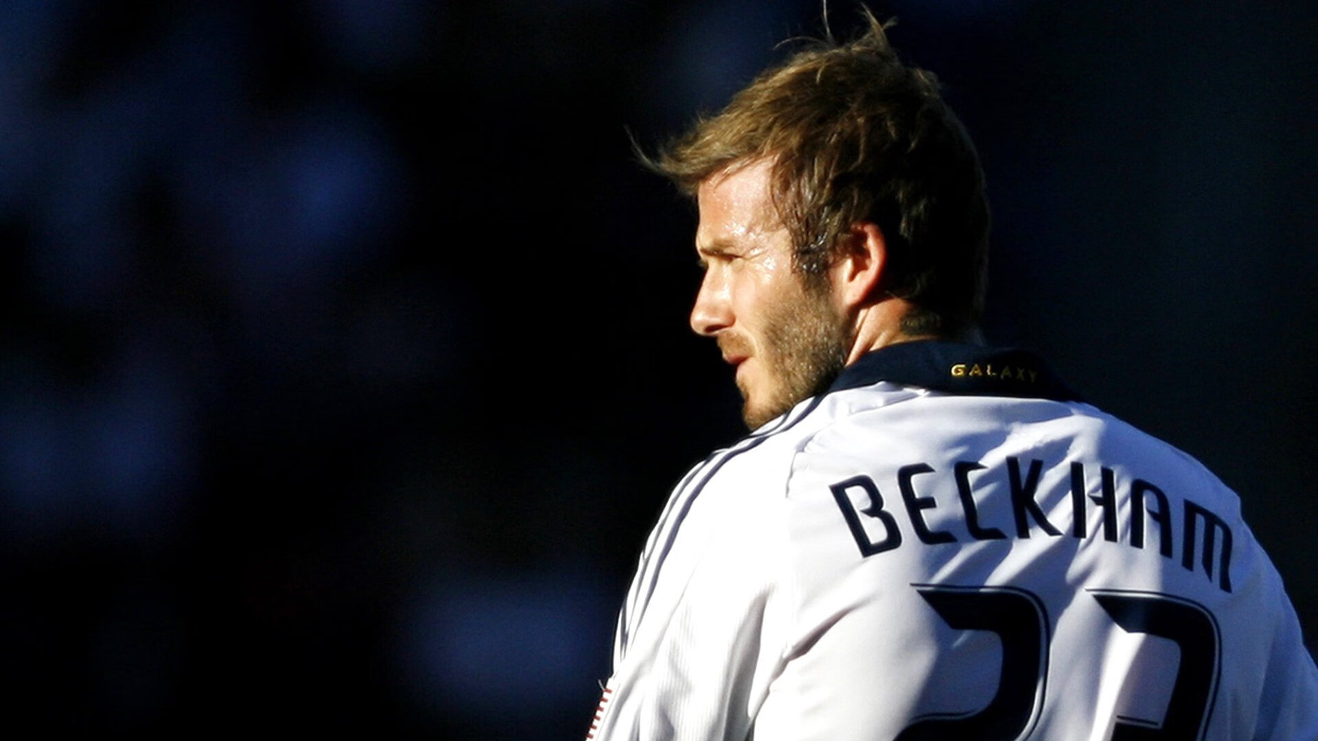 到“巷”收走“切尔西”也有“世一腰”揭秘足球的无尽魅力