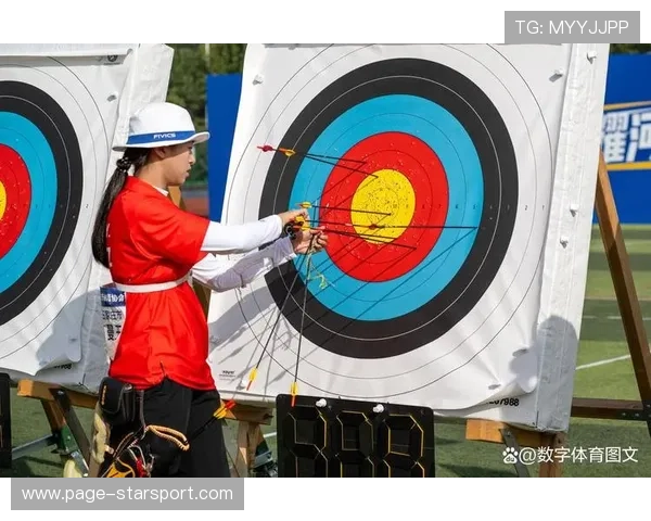 射箭比赛选手箭箭红心,被称为“活体瞄准器” 射箭比赛选手箭箭红心,被称为“活体瞄准器”