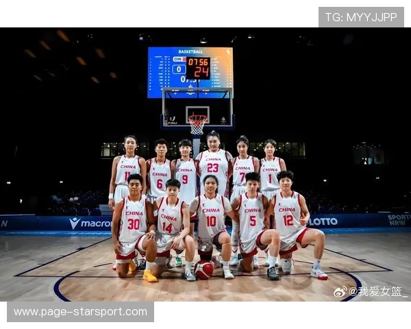 女篮姑娘的坚持让梦想更闪亮，女篮球队员的盛宴未来